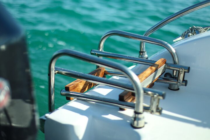 Alquiler barco 40hp equipado en Vieste sin licencia durante 4 horas