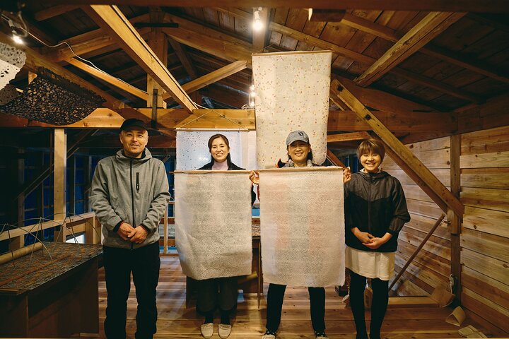 Ervaar privé Washi papier maken bij Ryozo Washi papierfabriek