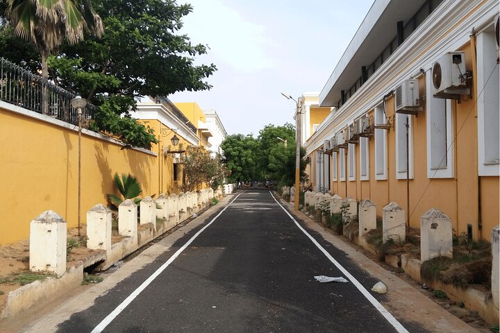 Il meglio del Pondicherry (tour guidato della città di un'intera giornata)