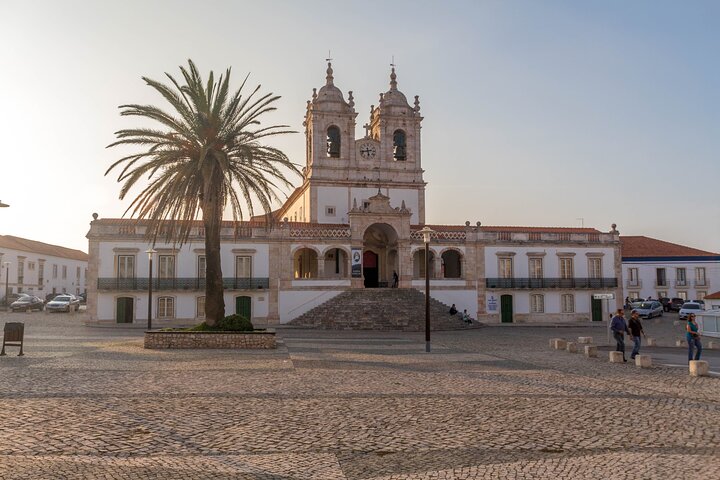 Óbidos & Nazaré Private Tour