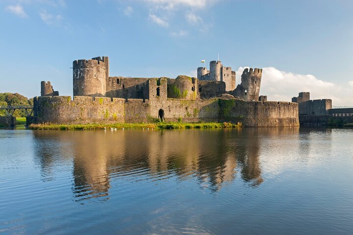De Cardiff: 3 castelos incríveis, Abadia de Tintern e Caerleon romano
