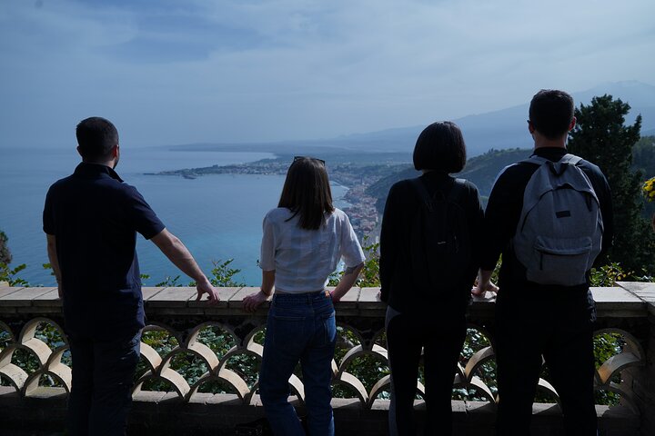 Mt. Etna og Taormina landsby fuld dagstur fra Catania