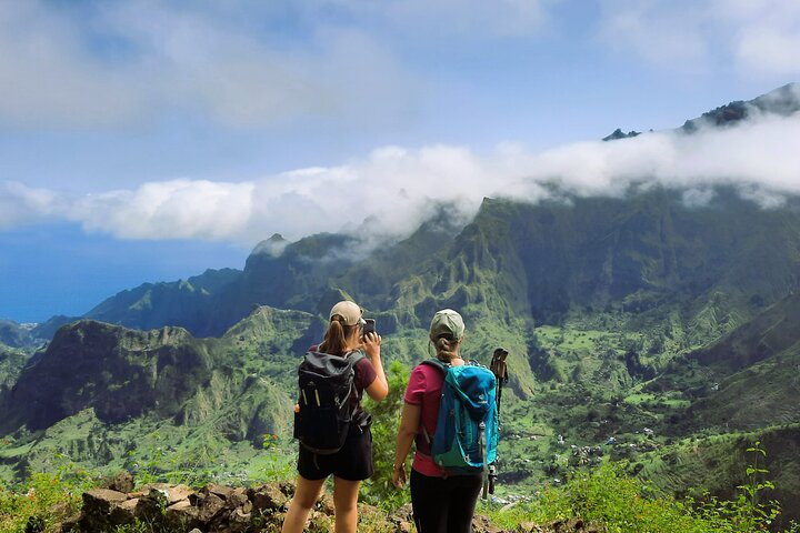 Santo Antão: Trekking Cova de Paúl Vulkankrater - Ribeira de Paúl
