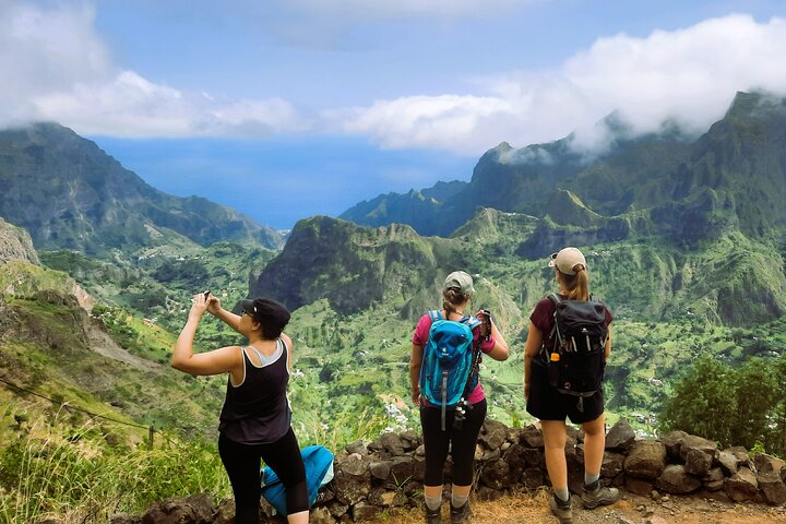 Santo Antão: Trekking Cova de Paúl Vulkankrater - Ribeira de Paúl