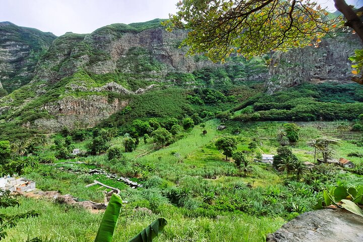 Santo Antão: Trekking Cova de Paúl Vulkankrater - Ribeira de Paúl