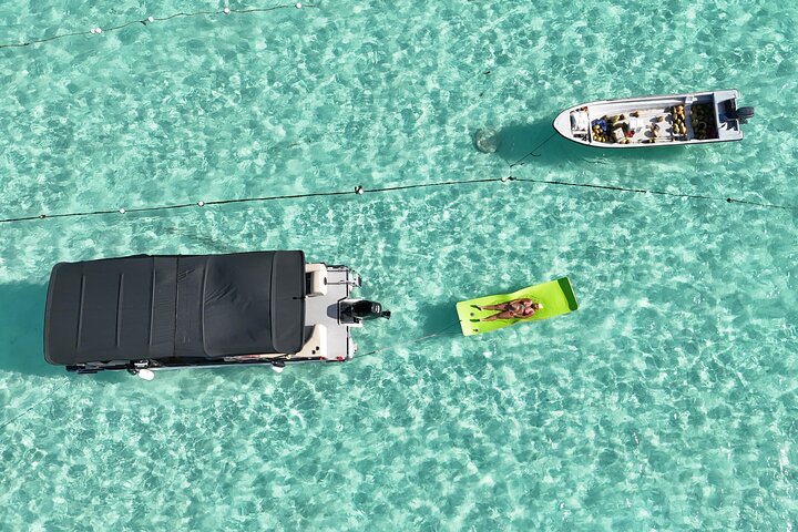 Tour marino privato: scoprire i 7 colori del mare di San Andres
