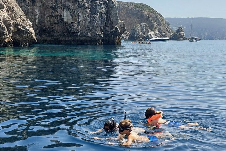 Boottocht naar geheime baaien en stranden met snorkelen