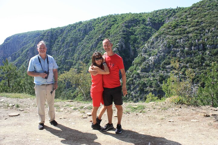 Wandel-, zwem- en sightseeingtour in het centrale Zagori-gebied