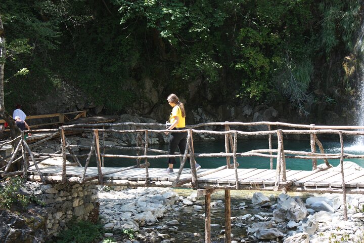 Wandel-, zwem- en sightseeingtour in het centrale Zagori-gebied