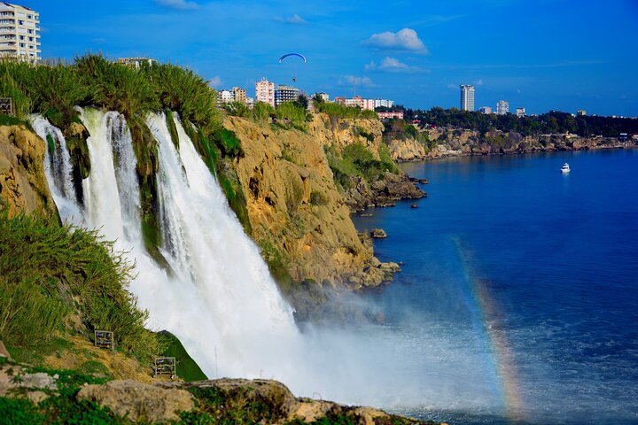Antalya : Vieille ville, cascades en bateau et téléphérique