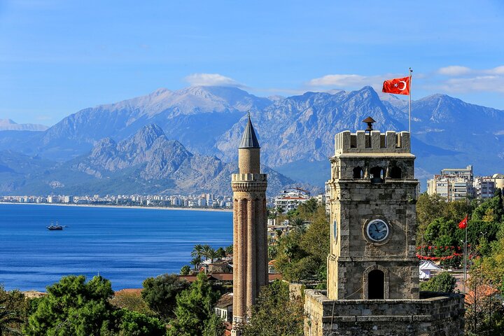 Antalya : Vieille ville, cascades en bateau et téléphérique
