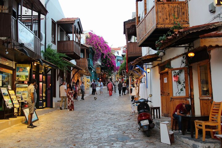 Antalya : Vieille ville, cascades en bateau et téléphérique