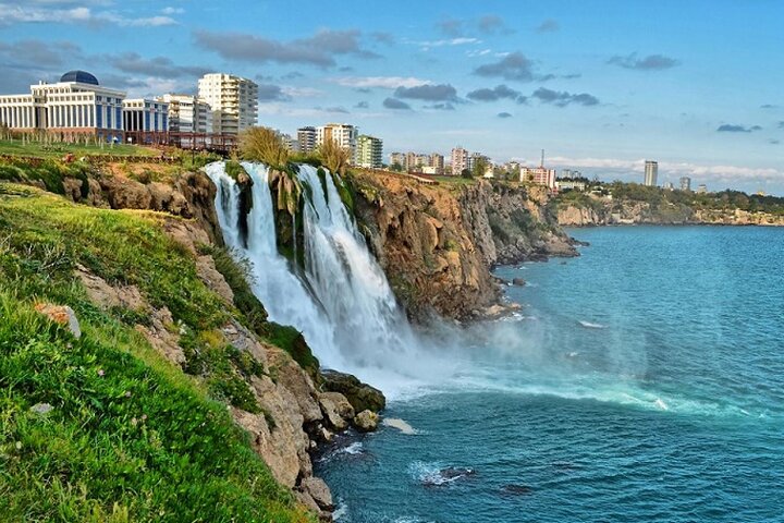Antalya : Vieille ville, cascades en bateau et téléphérique