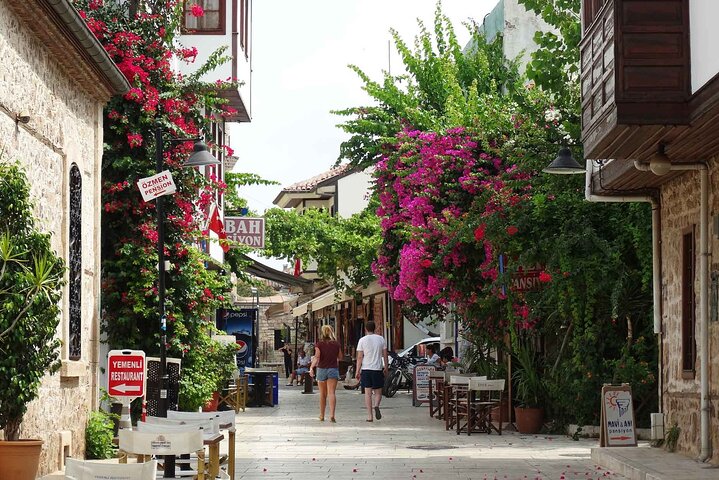 Antalya : Vieille ville, cascades en bateau et téléphérique
