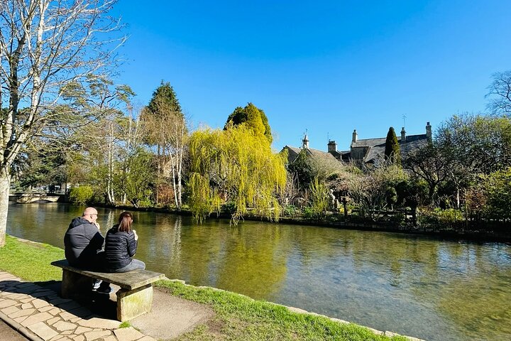 Visita privada de los impresionantes Cotswolds con un guía local experto