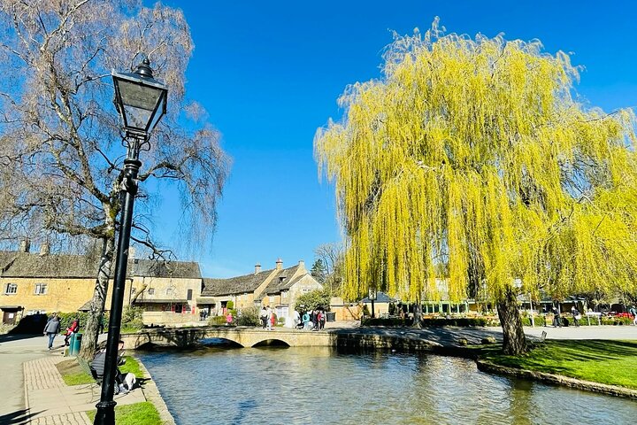 Visita privada de los impresionantes Cotswolds con un guía local experto