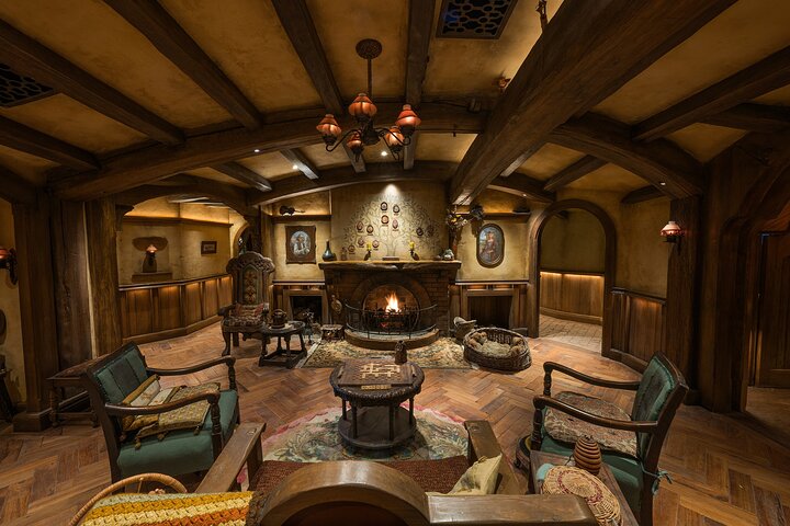 Hobbiton™ Movie Set Walking Tour from Shires Rest