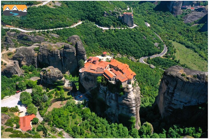 Geführte Ganztagestour zu den Meteora-Felsen und -Klöstern