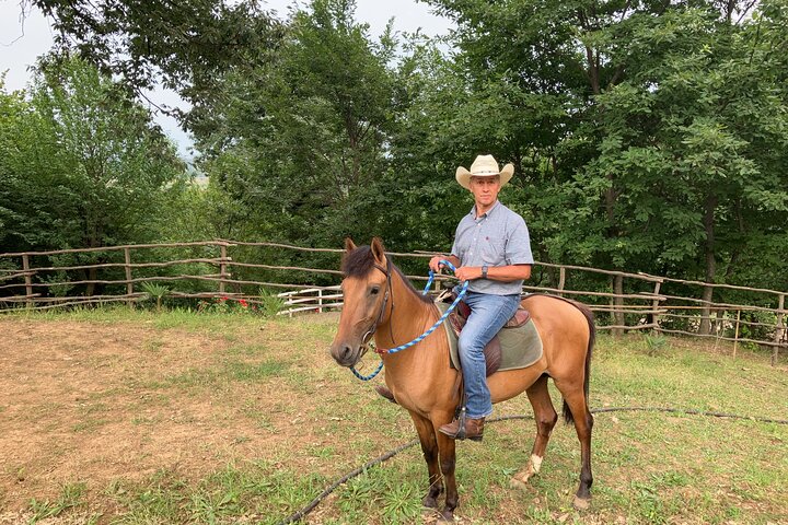 Escursione a cavallo privata alle sorgenti termali naturali in Azerbaigian