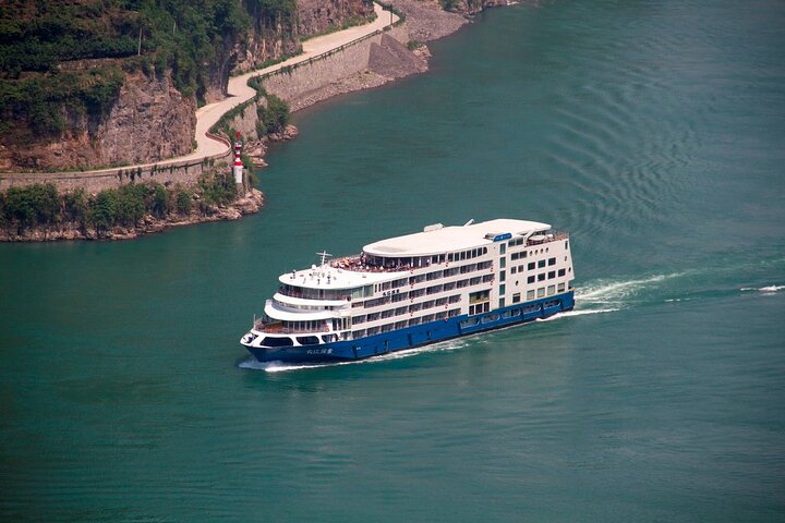 5D4N Yangtze-riviercruise: Yichang naar Chongqing door Yangzi Explorer