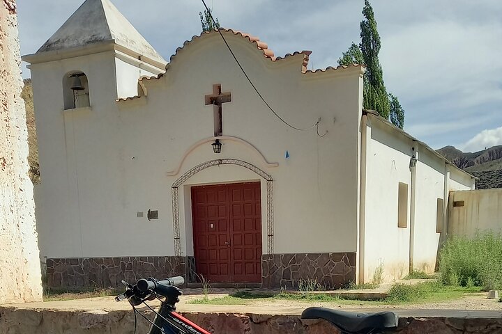 Aventura en Bicicleta por Juella con almuerzo