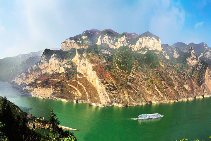 5D4N Yangtze-riviercruise: Yichang naar Chongqing door Yangzi Explorer