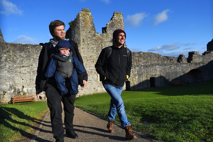 De Cardiff: 3 castelos incríveis, Abadia de Tintern e Caerleon romano