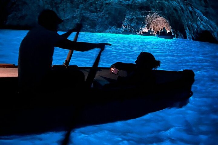 Capri Blue Grotto lille gruppe båd dagstur fra Sorrento