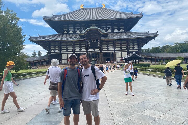 Excursion d'une journée à Nara au départ d'Osaka en voiture privée avec Guide licencié