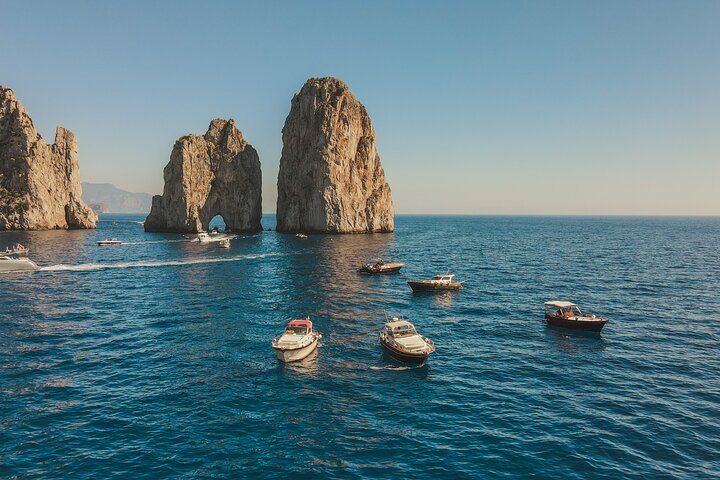 Capri Blue Grotto lille gruppe båd dagstur fra Sorrento