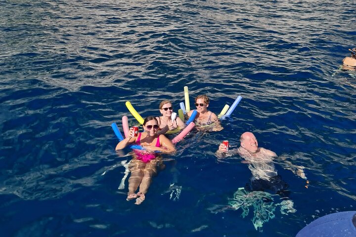 Capri Blue Grotto lille gruppe båd dagstur fra Sorrento