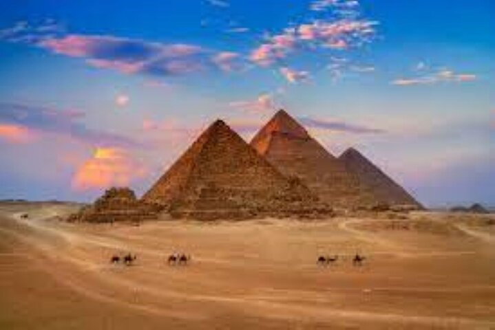 Tour privado de día completo Pirámides de Giza Sakkara Memphis Dahshur