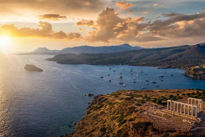 Cabo Sounion e Templo de Poseidon Excursão de meio dia em grupo pequeno saindo de Atenas