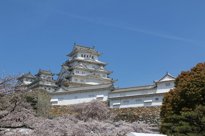 Weltkulturerbe Himeji Castle & Sake Breweries Private Tour