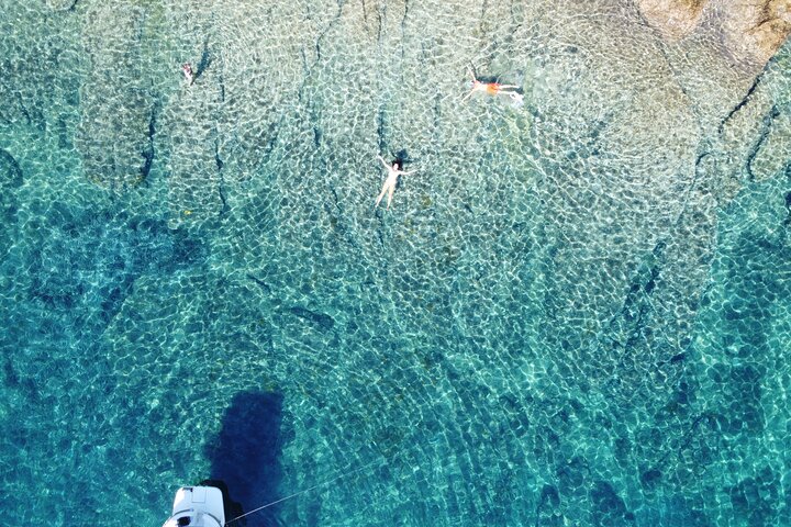 Zadar: Tour en barco en grupo pequeño con bebidas y snorkel