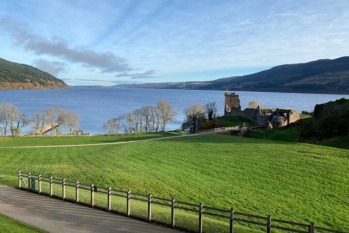 Loch Ness, cawdor castle, inverness, Culloden slagmark og mere fra invergordon