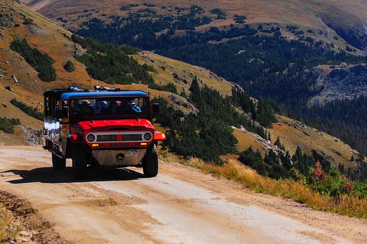 Tour de la cima del mundo (tours 4x4 en el lado salvaje)