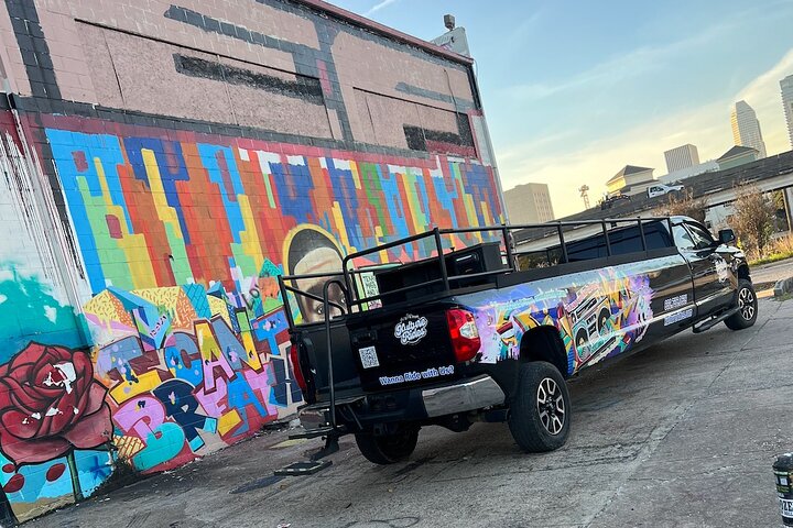 Houston BYOB Party Truck opplevelse w / vert, musikk og Barstops!