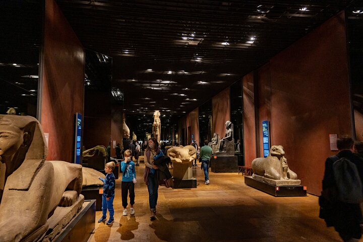 Turin: Egyptiska museet Monolingual Skip-the-line guidad mysterietur, liten grupp