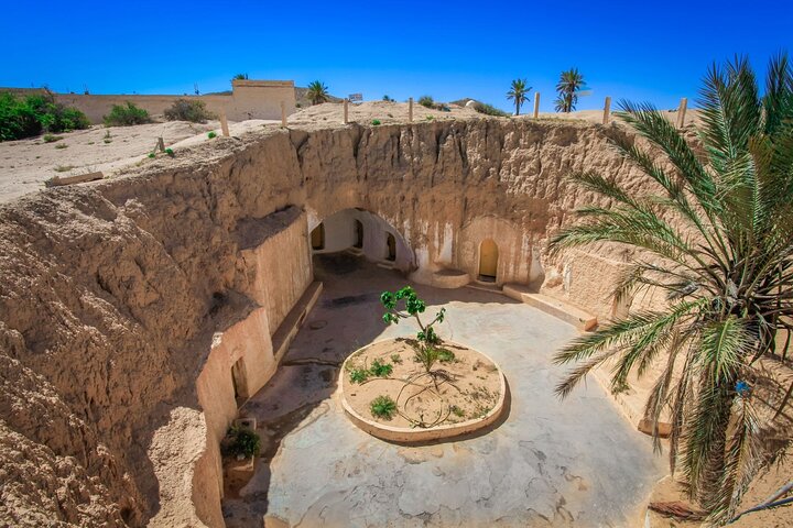 2-dages Tunisisk Sahara Tour med mad og ophold fra Hammamet