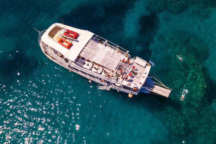 Rhodes Bay to Bay Swim Cruise - Buffet Grego com vinho incluído