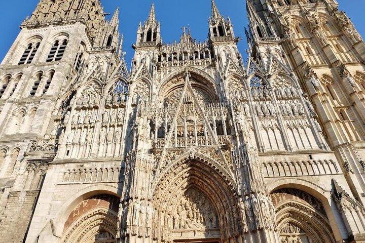 Rouen: tour privato a piedi con una guida turistica autorizzata