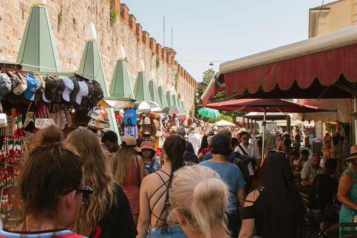 From Livorno to Pisa on your own with optional Leaning Tower Ticket