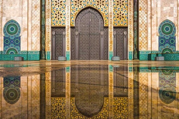 Sla de wachtrij over en toegangskaarten voor de Hassan II-moskee zijn inbegrepen