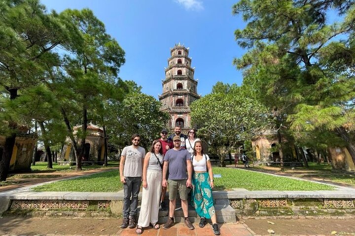 Excursão privada de dia inteiro à cidade imperial de Hue saindo do porto de Chan May