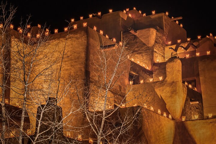Tour a pie por la historia de Santa Fe para grupos pequeños