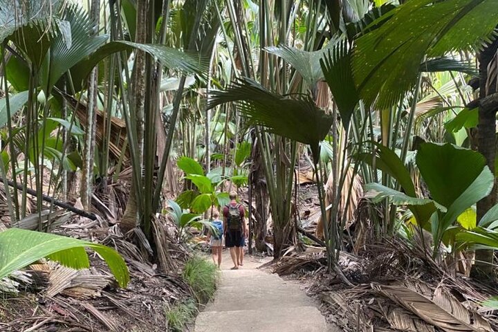 Praslin-La Digue Day Trip from Mahe Island Seychelles