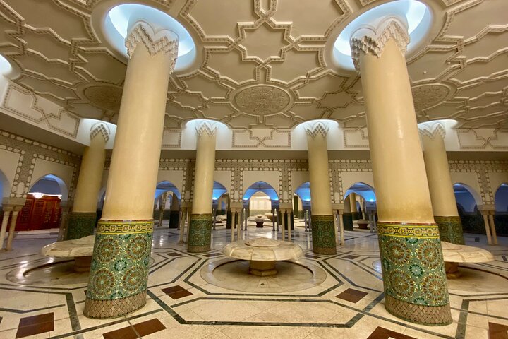 Sla de wachtrij over en toegangskaarten voor de Hassan II-moskee zijn inbegrepen