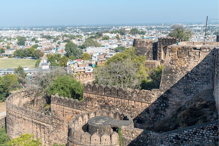 Heritage & Cultural Walk von Jhansi (2 Stunden geführte Wanderung)