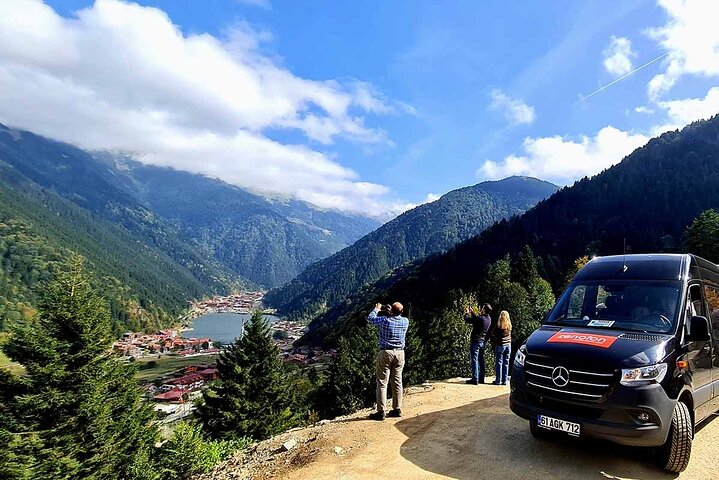 Uzungöl-Tour: Ganztägiges Naturabenteuer mit Besuch einer Teefabrik
